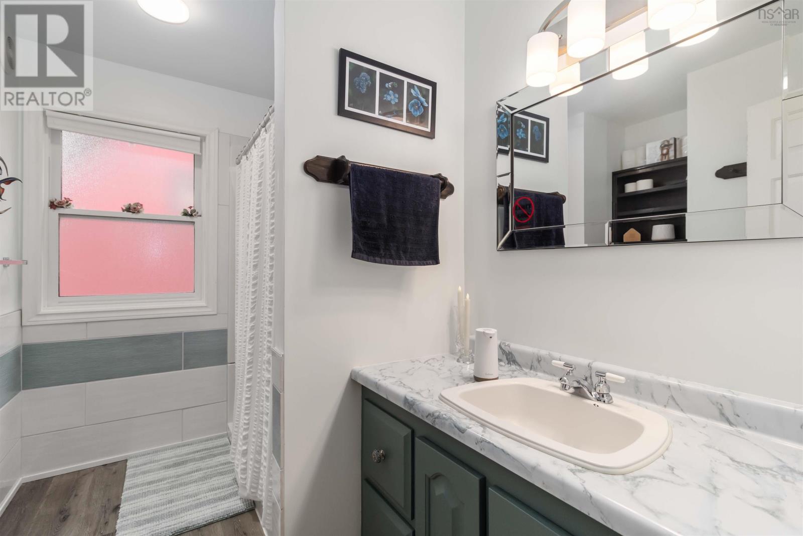 Property 19 of 45 of 336 West Street