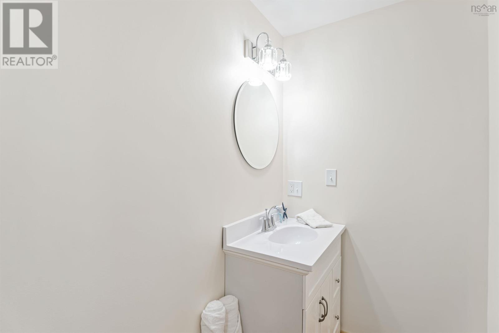 Property 30 of 50 of 866 Brinton Road