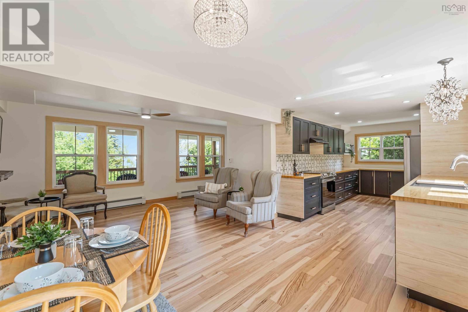 Property 22 of 50 of 866 Brinton Road