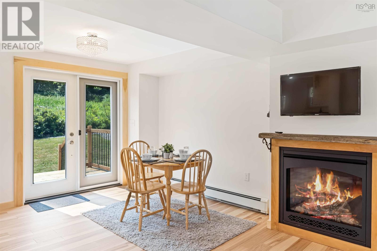 Property 25 of 50 of 866 Brinton Road