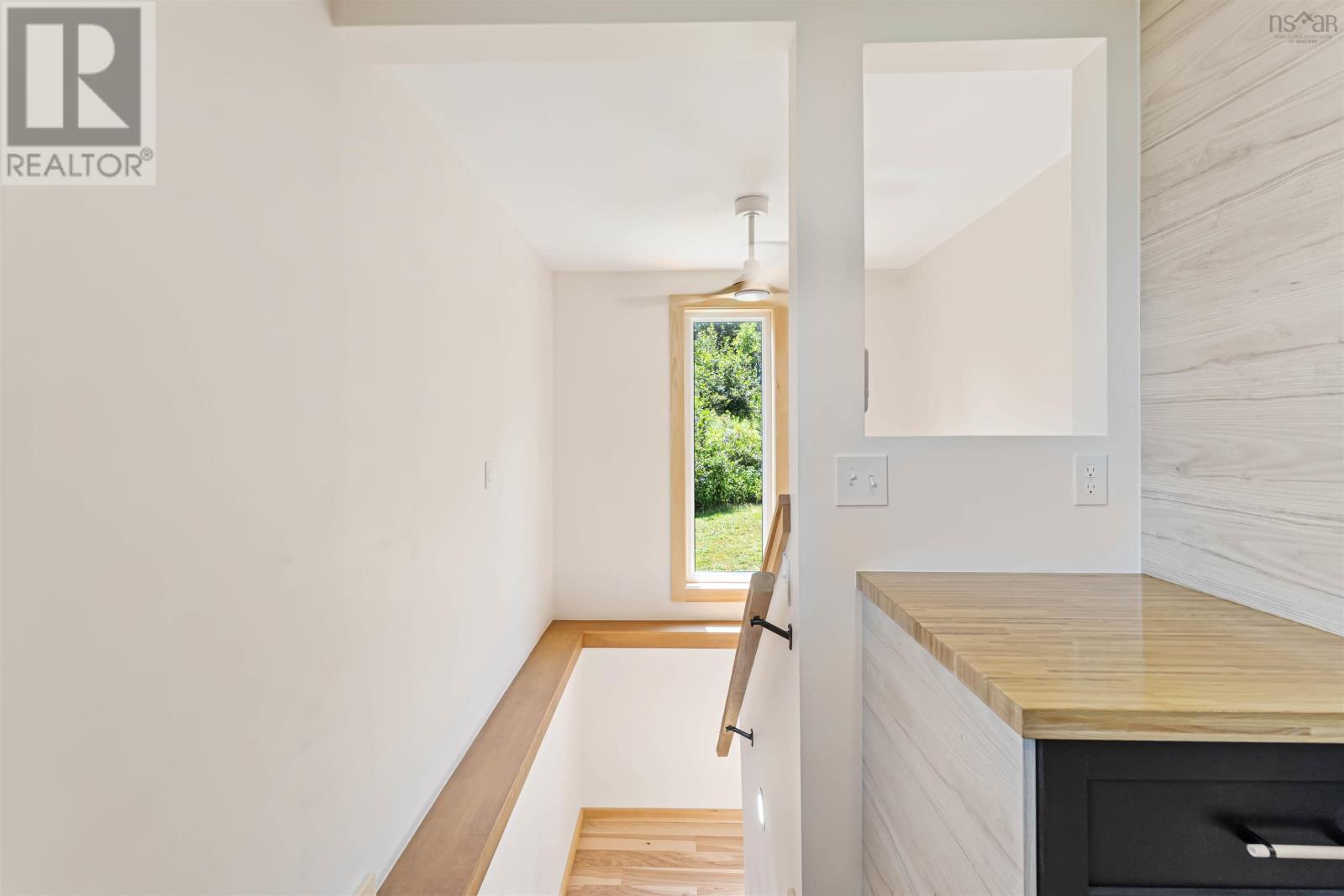 Property 14 of 50 of 866 Brinton Road