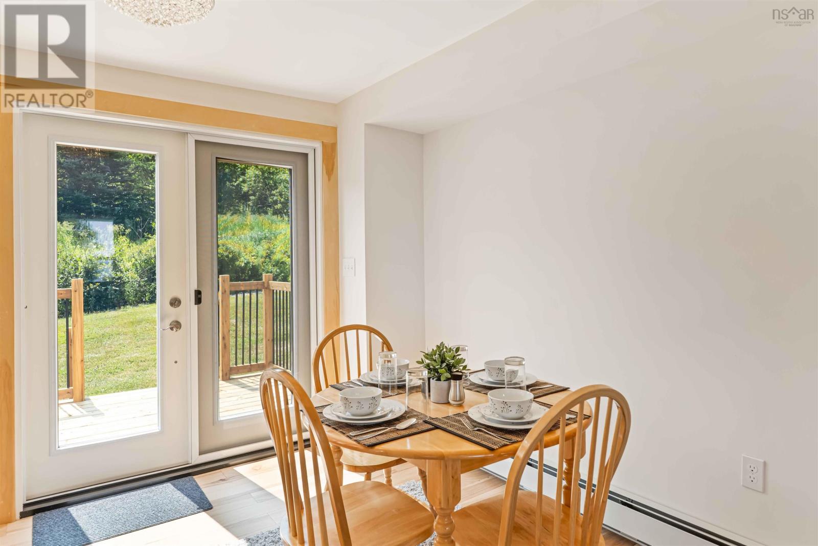 Property 21 of 50 of 866 Brinton Road