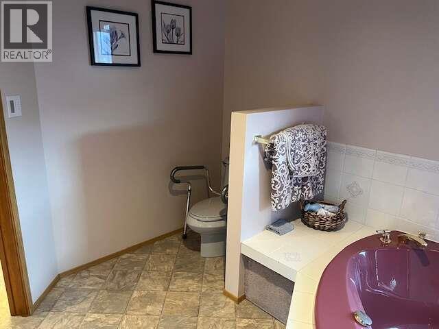 5725 TAGHUM FRONTAGE ROAD - 36