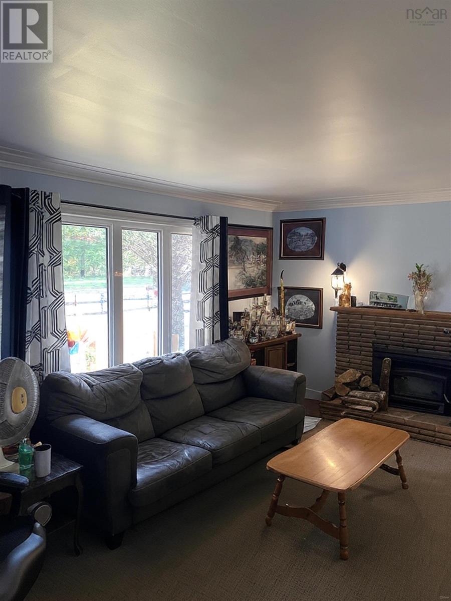117 Pictou Road - 17