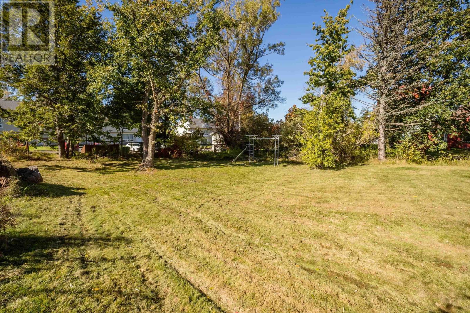 Property 8 of 19 of 76 Highland Avenue