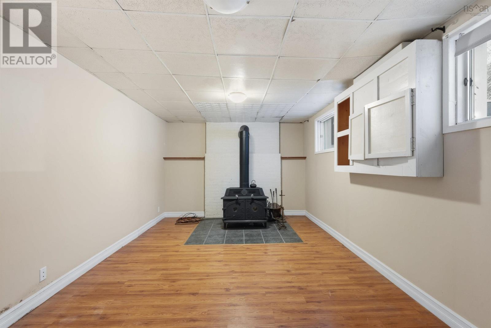 Property 30 of 47 of 27 Grove Avenue