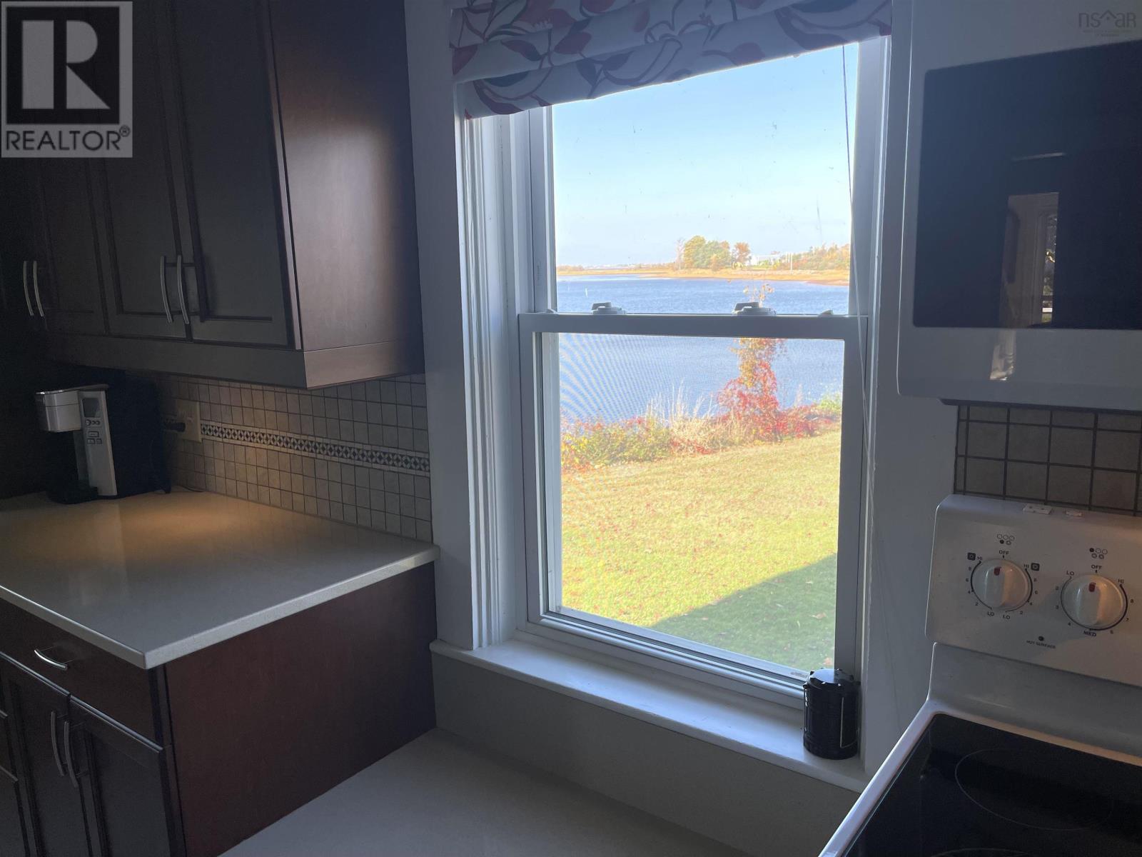 Property 13 of 39 of 1729 Highway 6