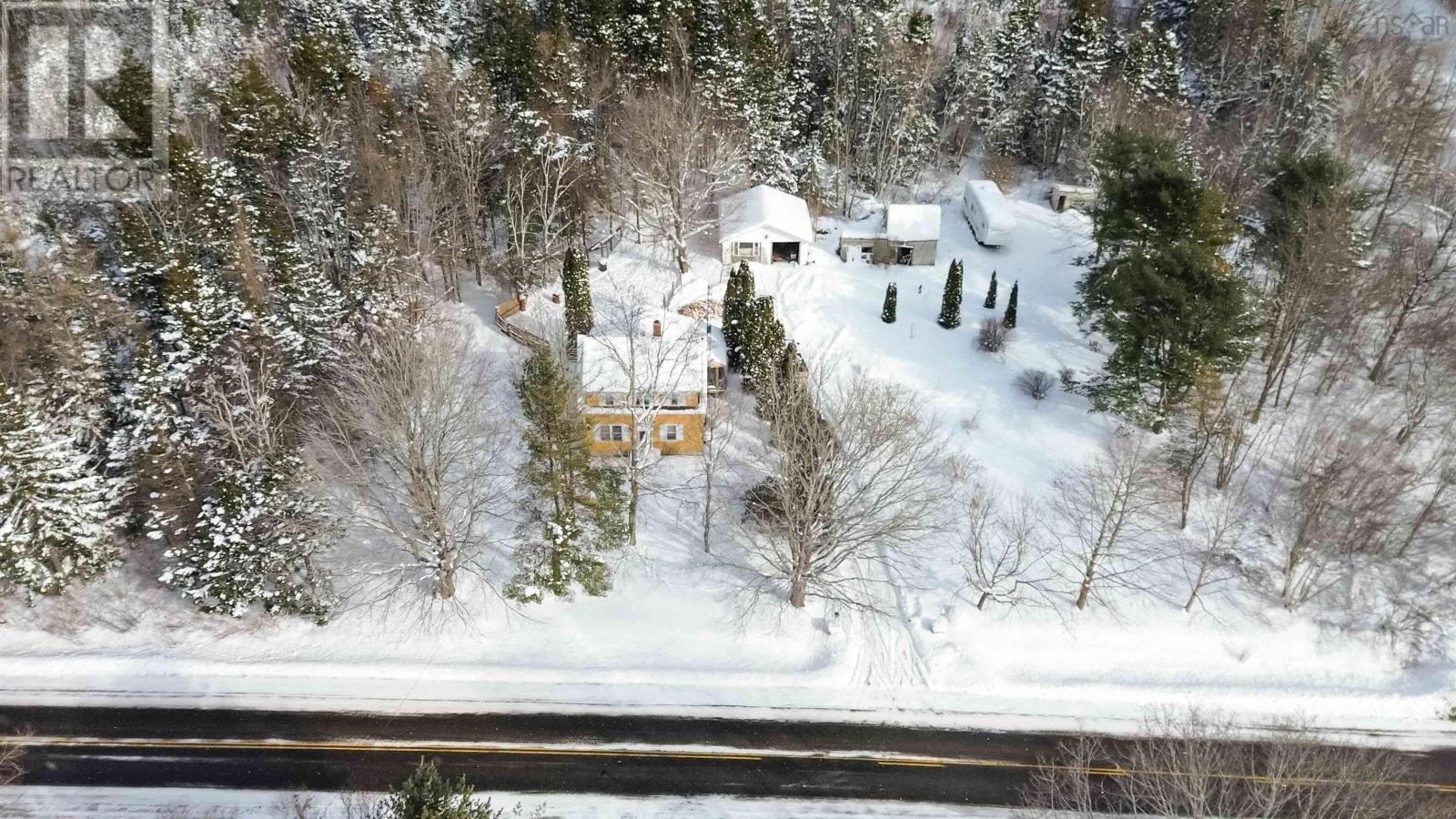 Property 24 of 33 of 729 North Range Cross Road