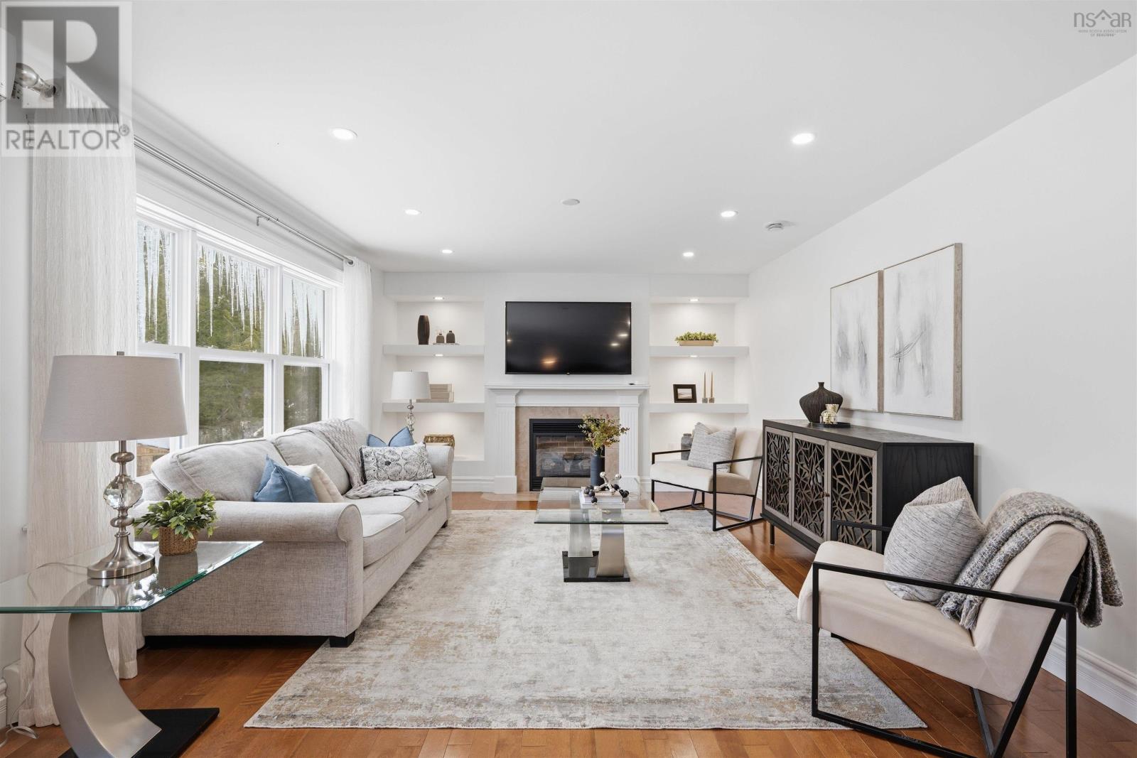 Property 16 of 49 of 465 Laurel Ridge Drive