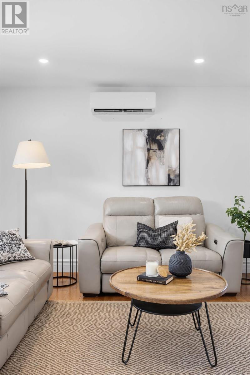 Property 43 of 49 of 465 Laurel Ridge Drive