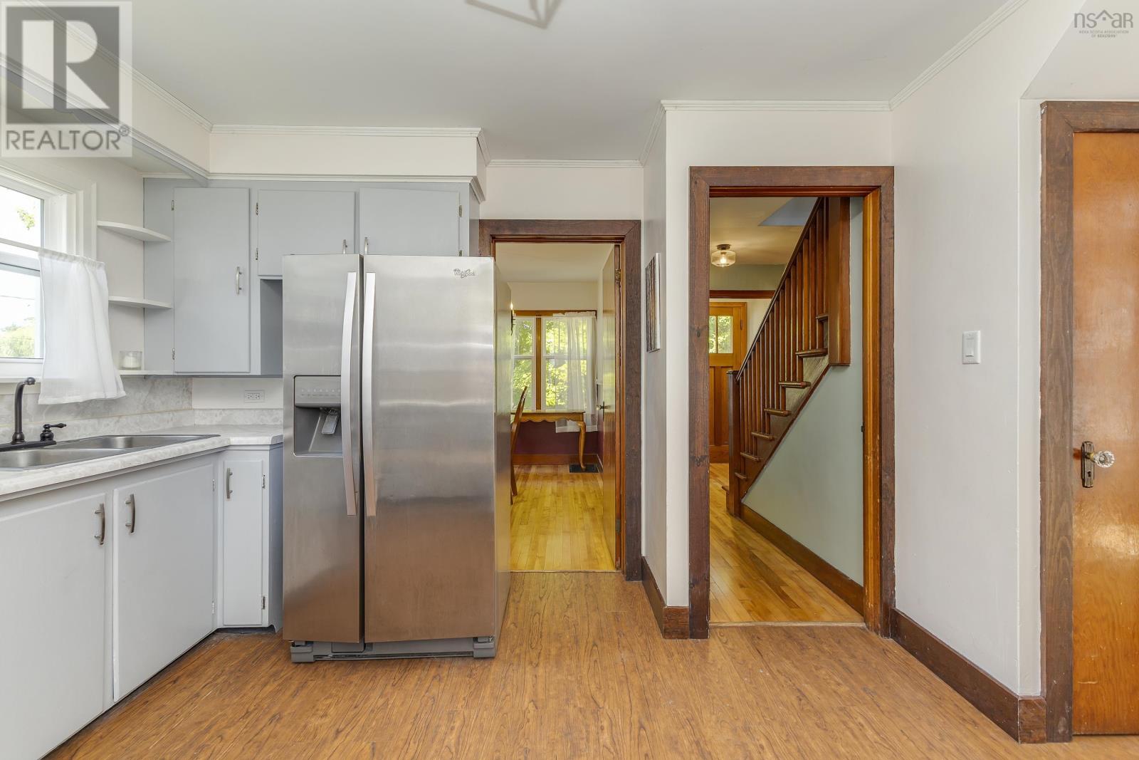 Property 18 of 50 of 54 Church Street