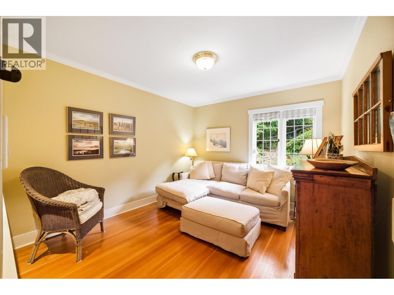 3654 CREERY AVENUE, West Vancouver