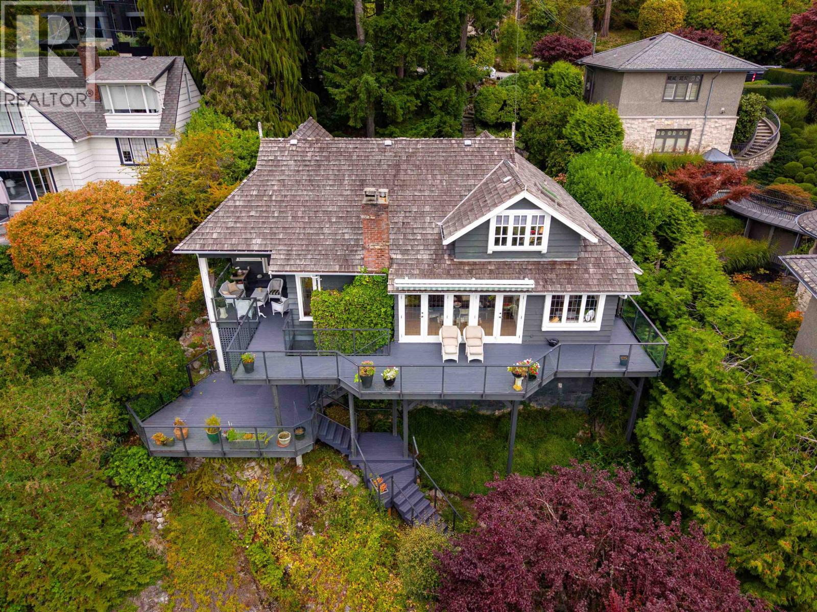3654 CREERY AVENUE, West Vancouver