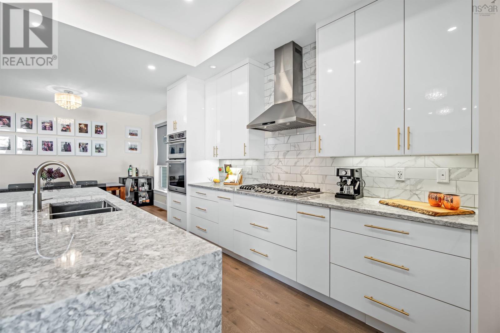 Property 20 of 49 of 322 Transom Drive