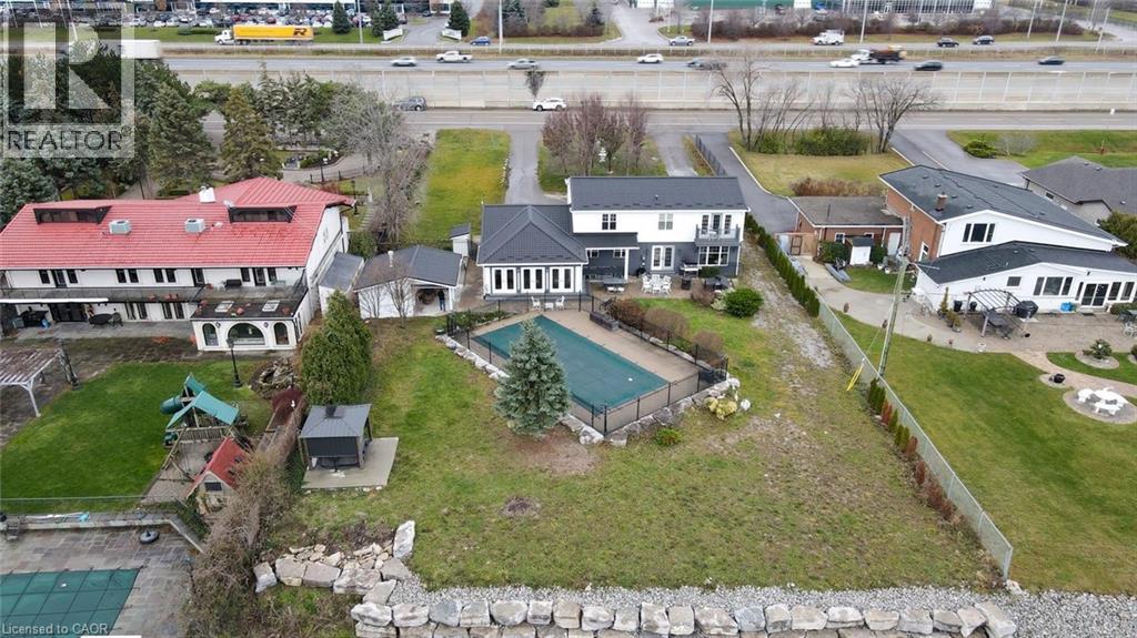 1073 NORTH SERVICE Road - 40