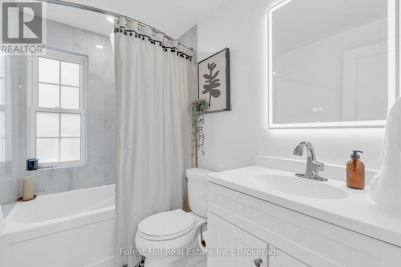 161 HERBERT STREET — photo 25