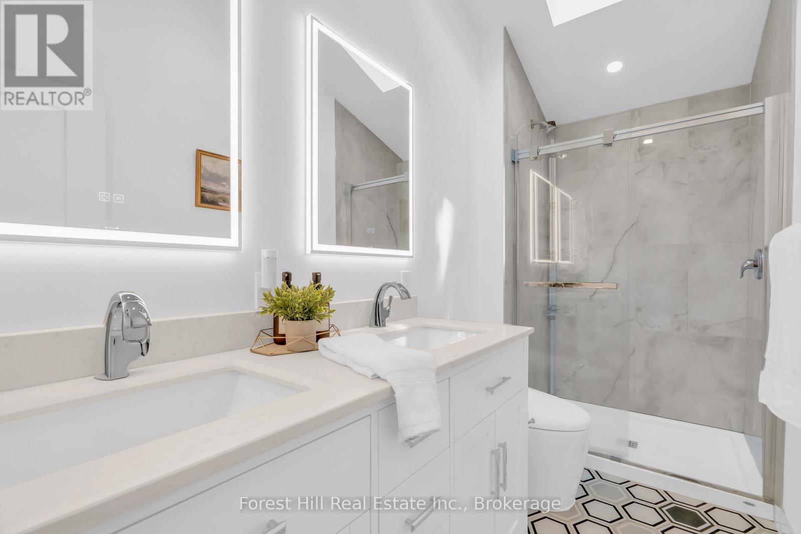 161 HERBERT STREET — photo 28