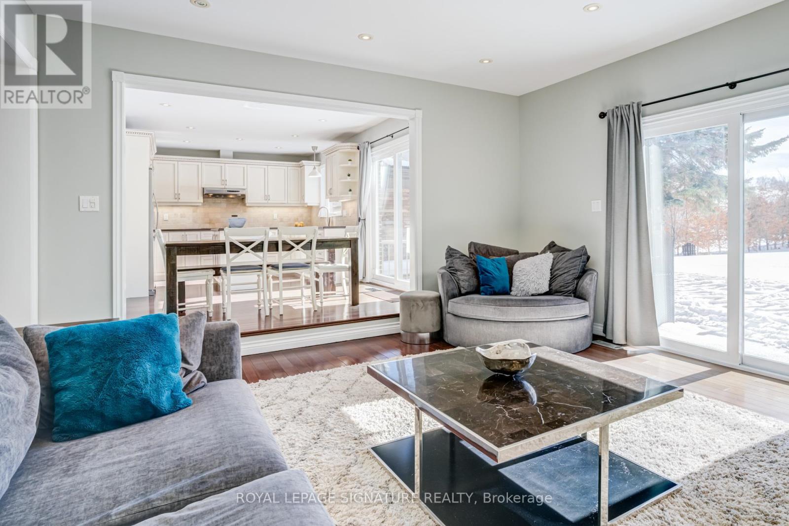 81 GARDEN AVENUE - 15