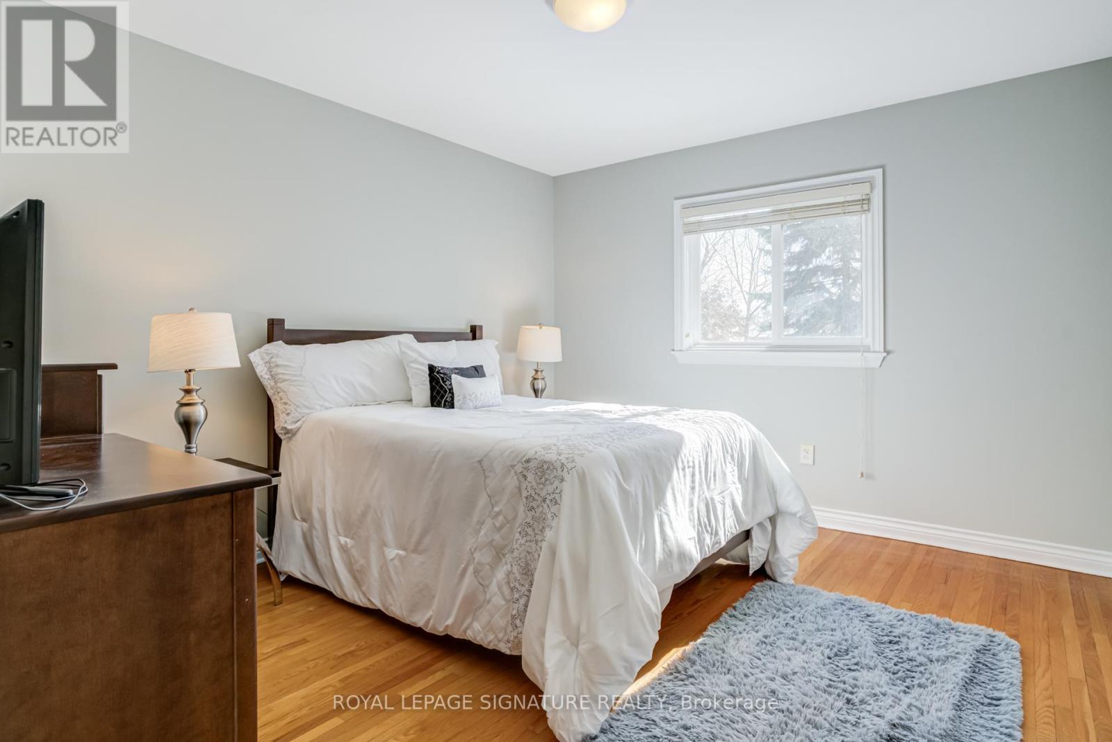 81 GARDEN AVENUE - 28