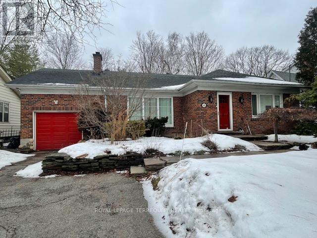 425 River Side Drive