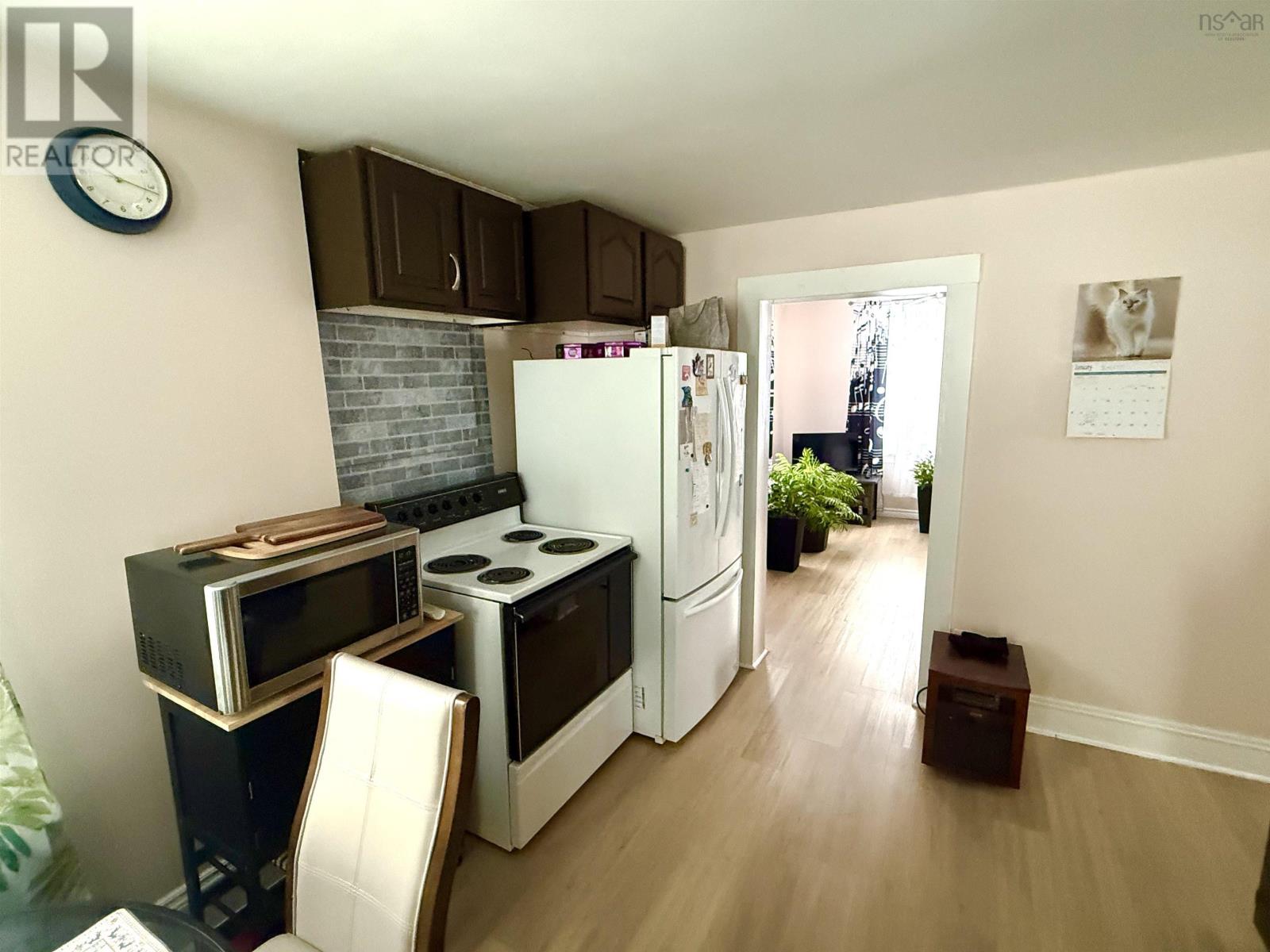 Property 4 of 28 of 18 Oak Street