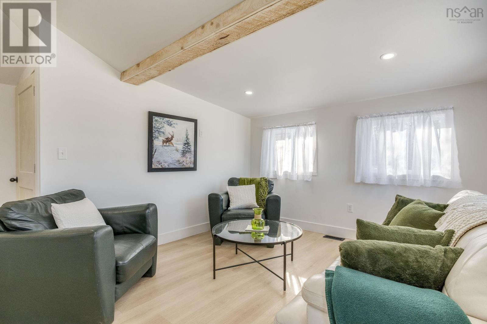 Property 8 of 22 of 1004 Summer Street