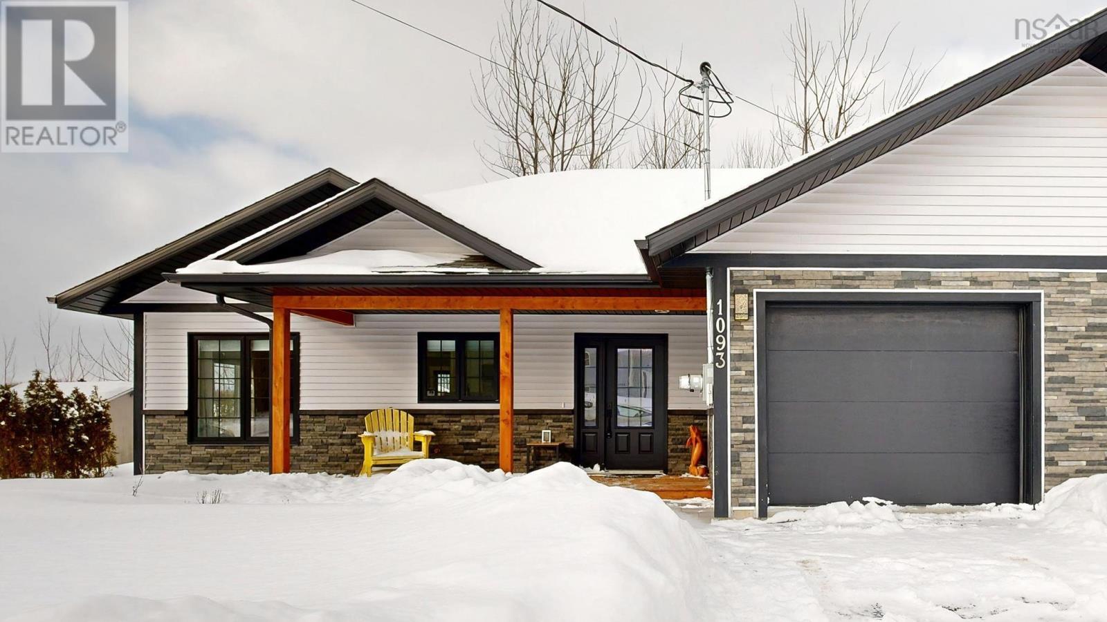 Property photo of 1093 Chapel Street