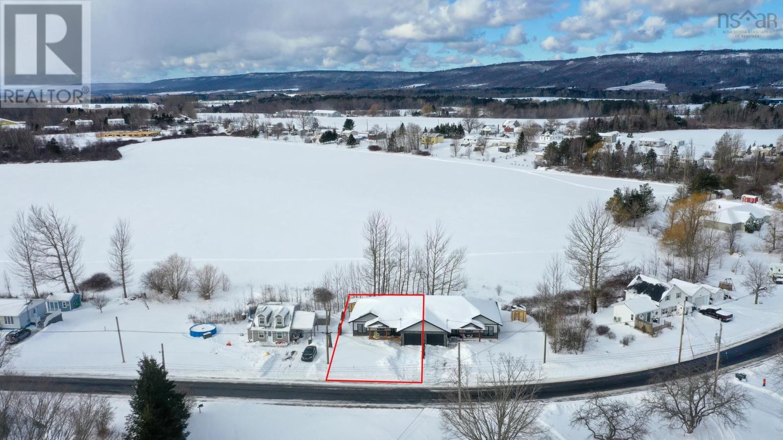 Property 24 of 25 of 1093 Chapel Street