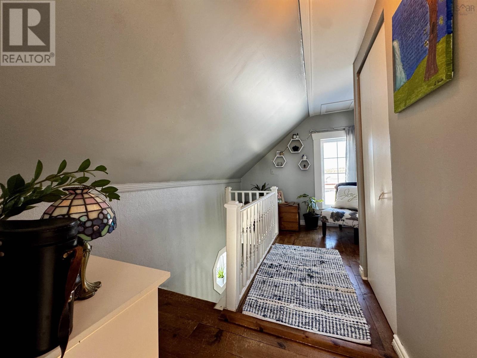 Property 15 of 23 of 85 Highway 320