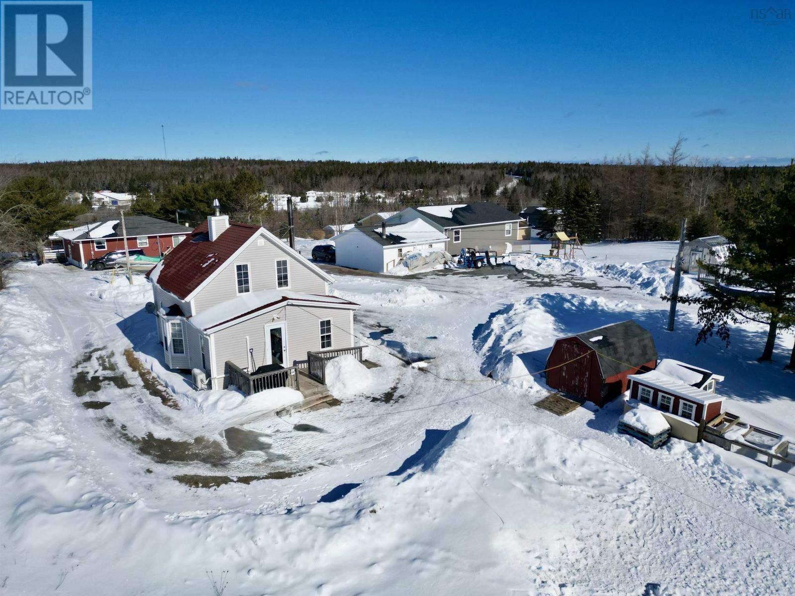 Property 3 of 23 of 85 Highway 320