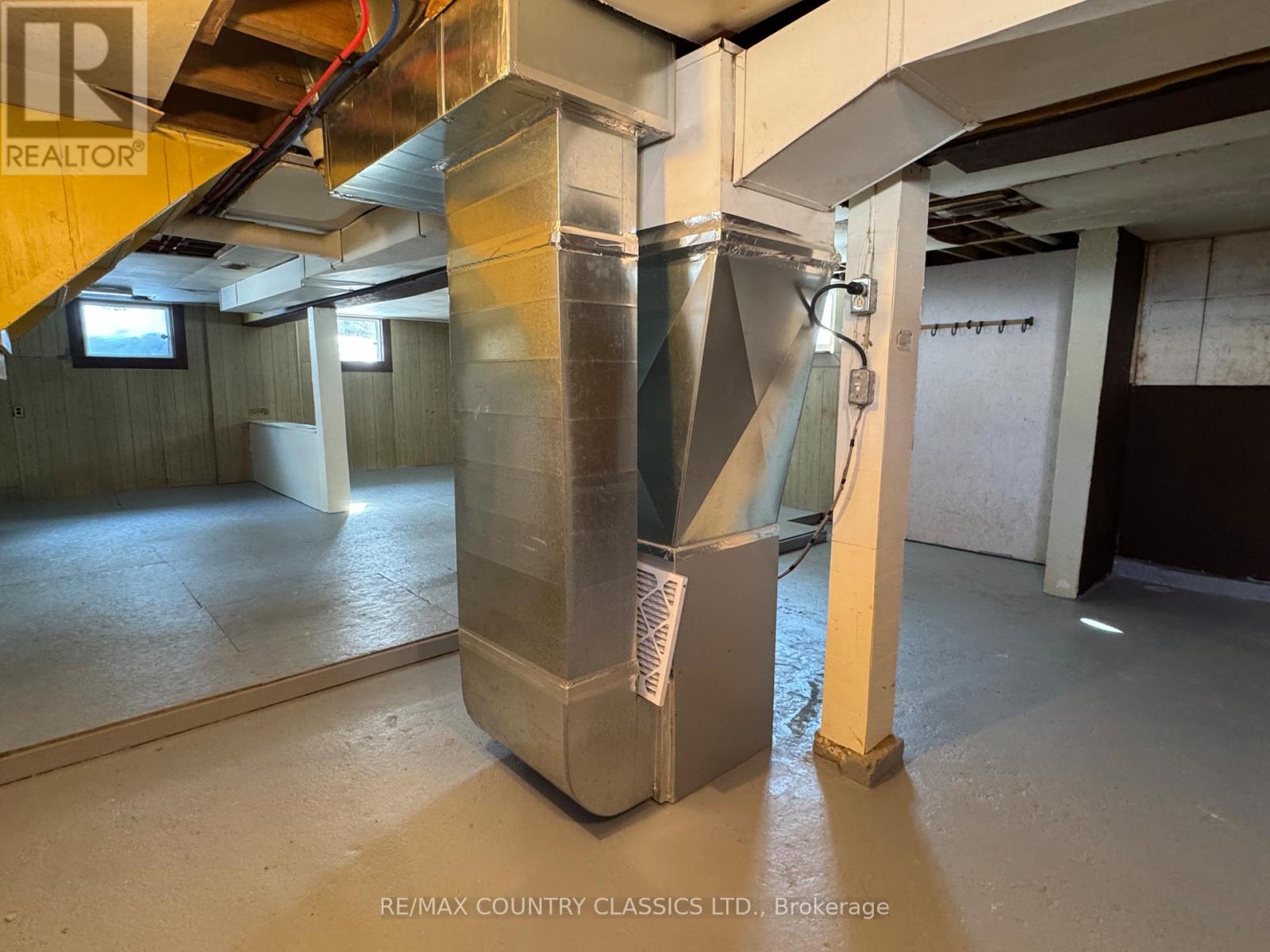 29 HEMLOCK STREET - 28