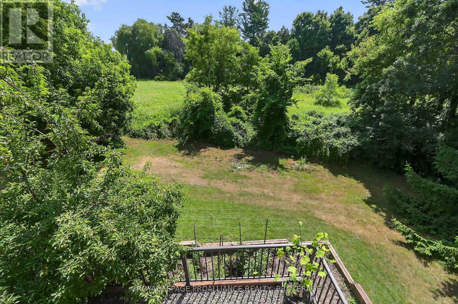 1098 CAITLIN CRESCENT - 45