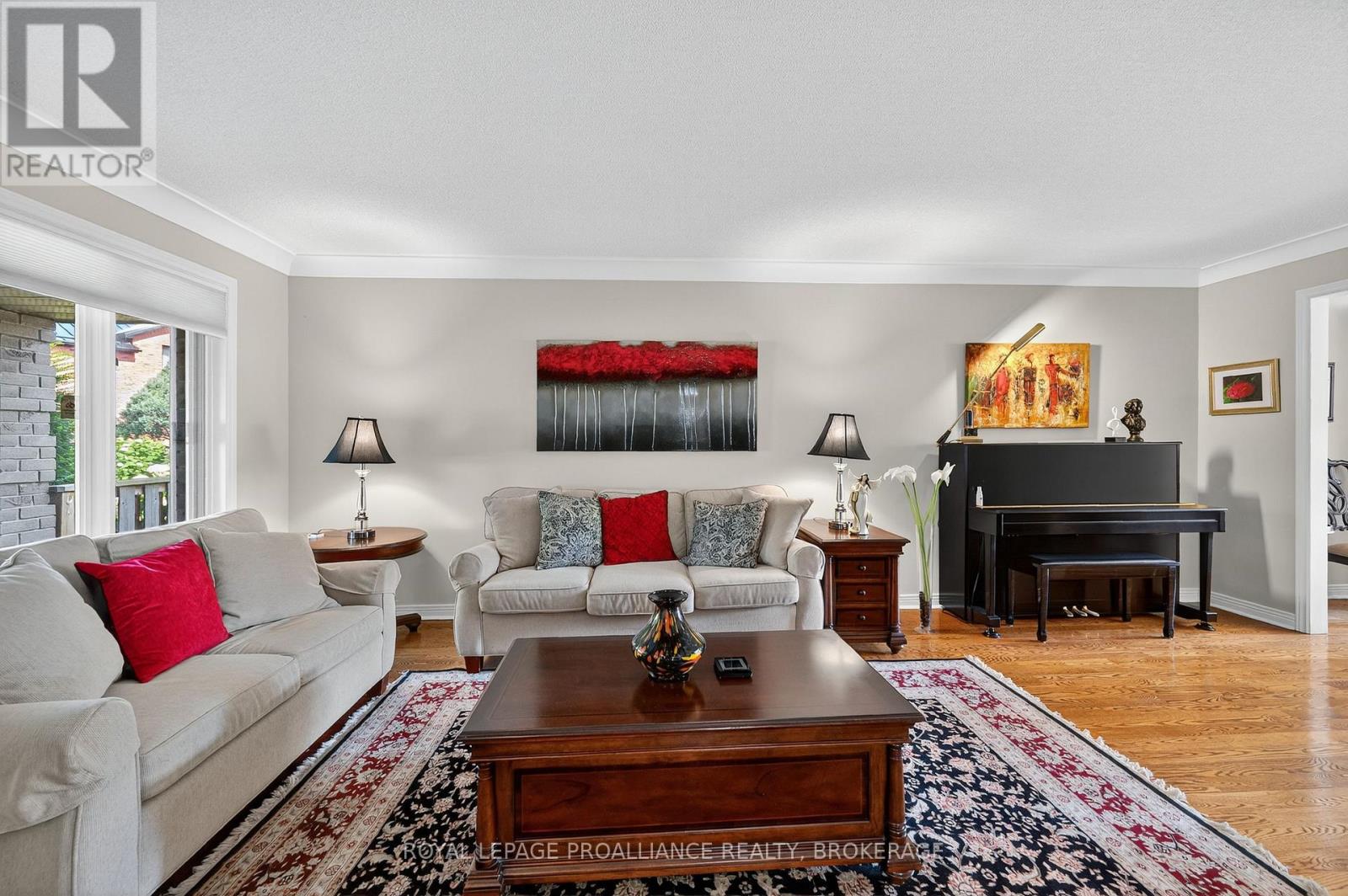1098 CAITLIN CRESCENT - 7