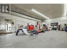12353 Ridge Line, Chatham Kent, ON N0P2C0 Photo 7