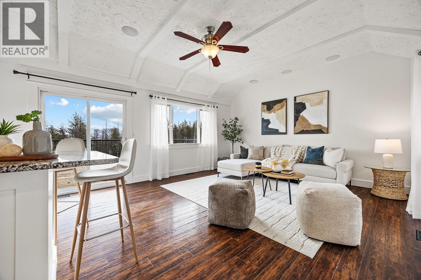 674 Udell Road - Photo 3 of 44, Vernon, British Columbia