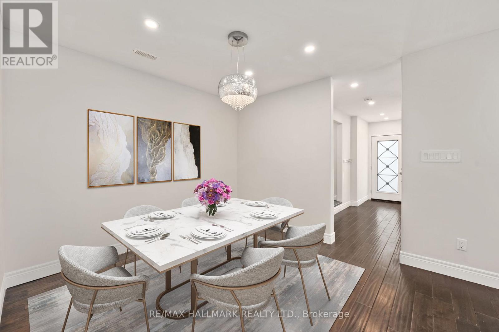 21 KING HIGH AVENUE - Photo 3 of 40, Toronto (Clanton Park), Ontario