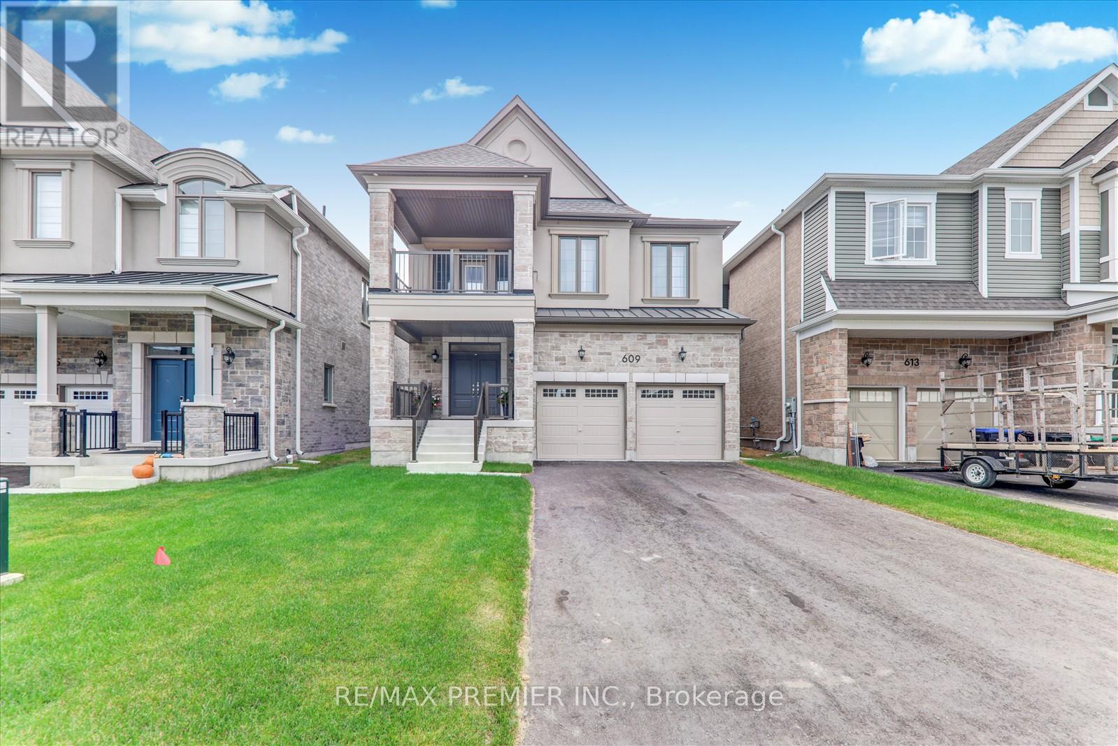 609 MIKA STREET - 1