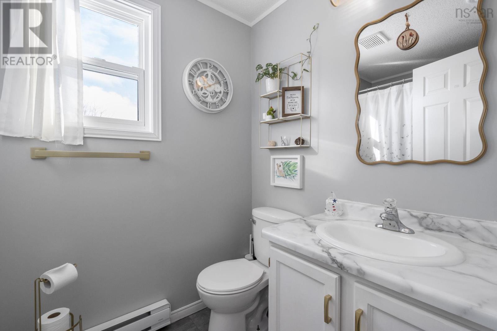 Property 12 of 23 of 217 Croft Road