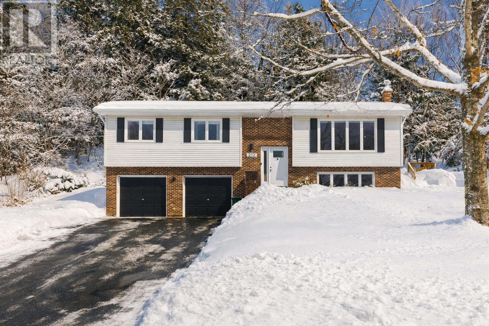 Property photo of 212 Howe Avenue