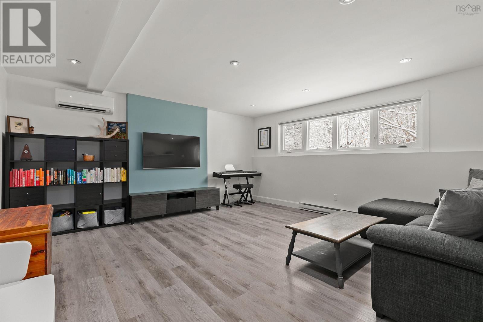 Property 20 of 35 of 212 Howe Avenue