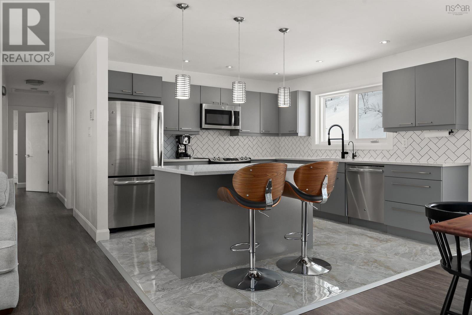 Property 10 of 35 of 212 Howe Avenue