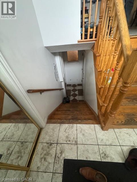 92 BLENHEIM DRIVE - 4