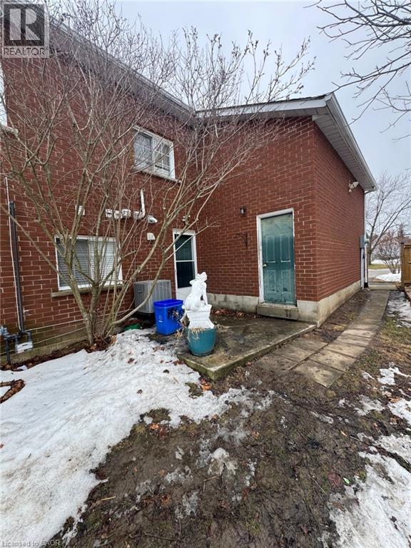 92 BLENHEIM DRIVE - 33