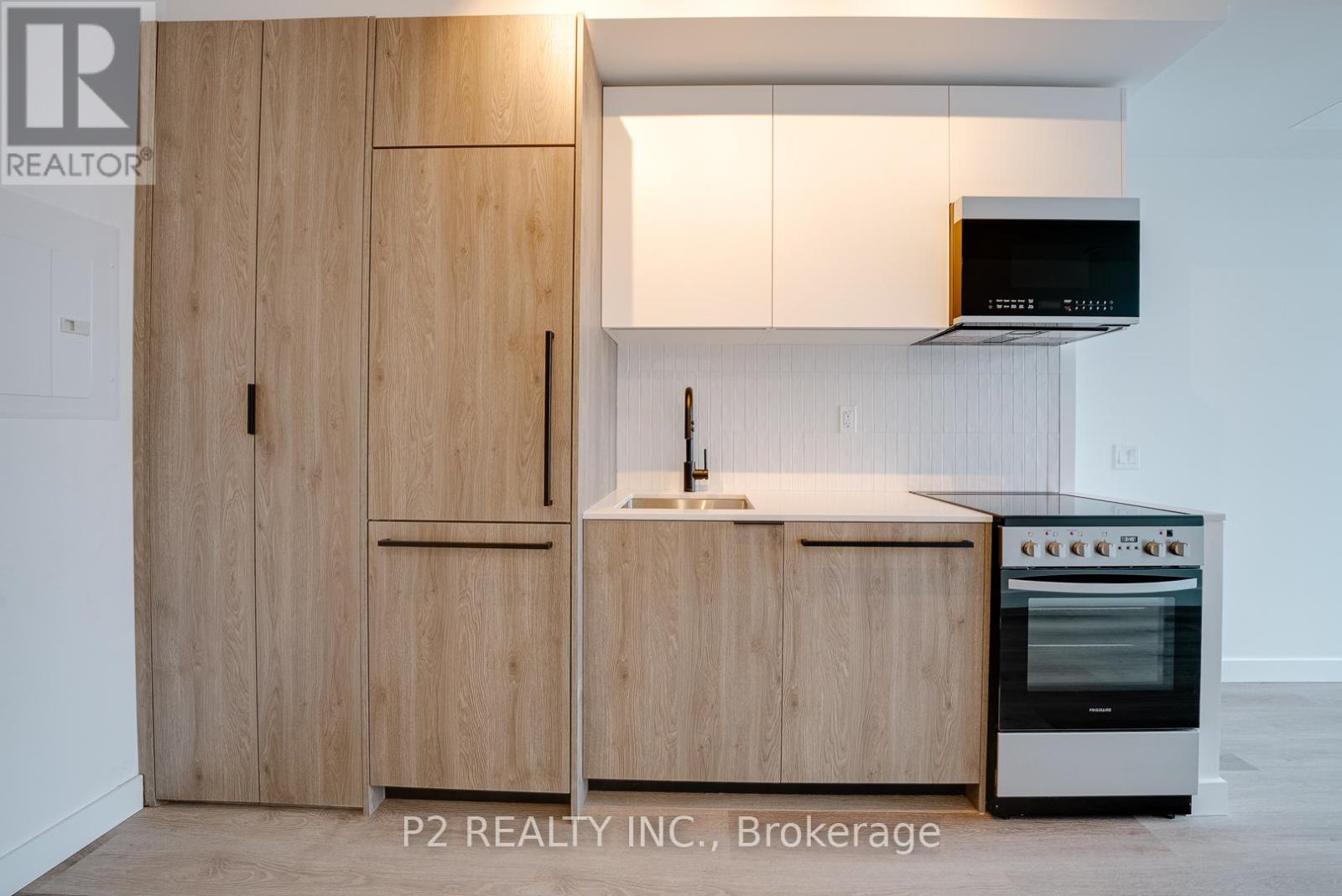 217 - 1635 MILITARY TRAIL