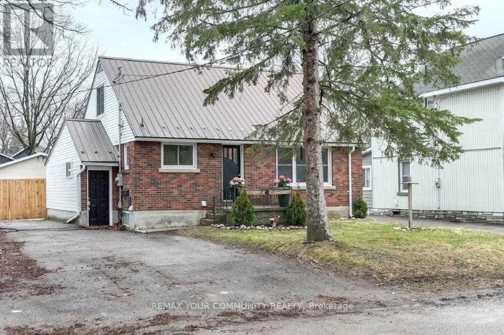 17 Champlain photo 5