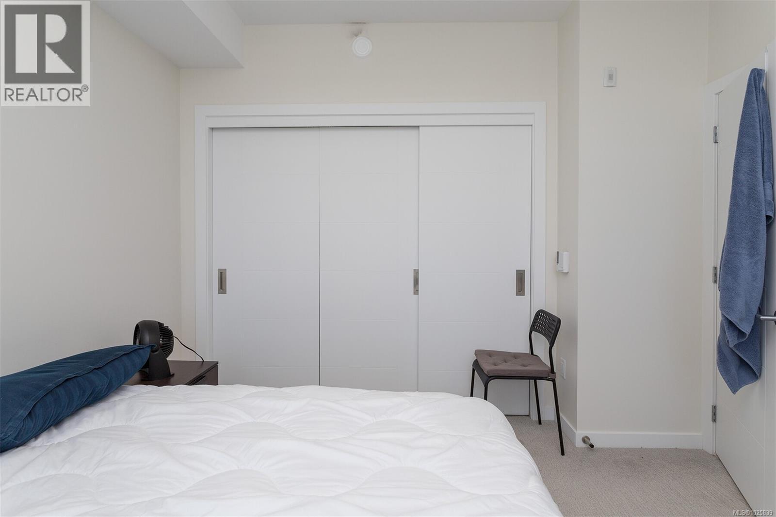 209 1588 North Dairy Road, Saanich