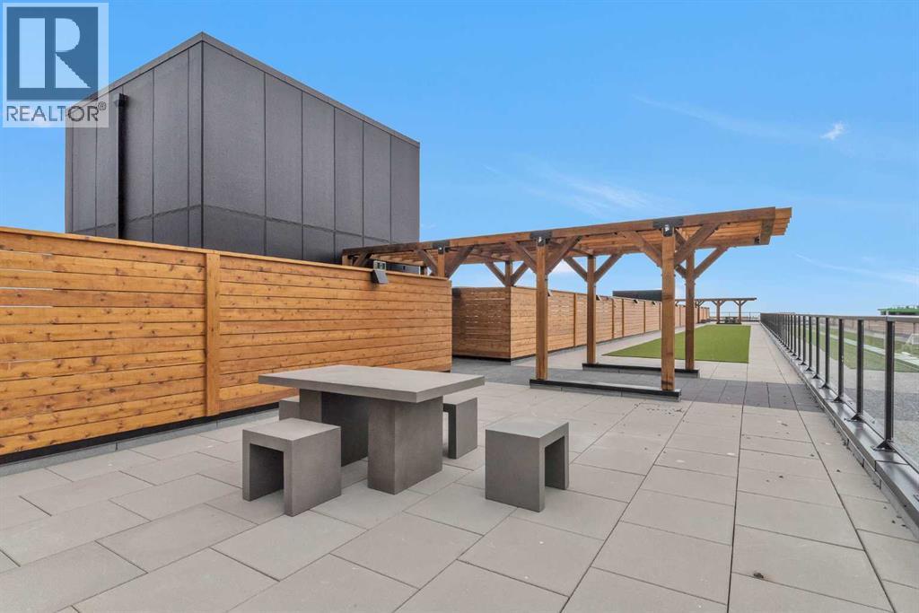 Single Family House for Sale in   Broadcast Avenue SW West Springs Calgary 