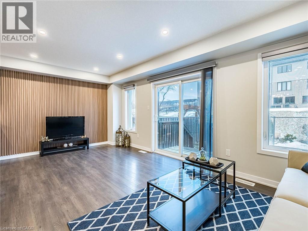 98 CRAFTER CRESCENT - 15