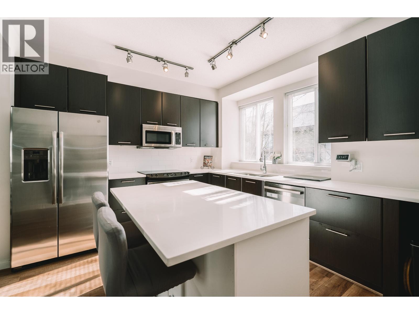 136 2418 AVON PLACE, Port Coquitlam