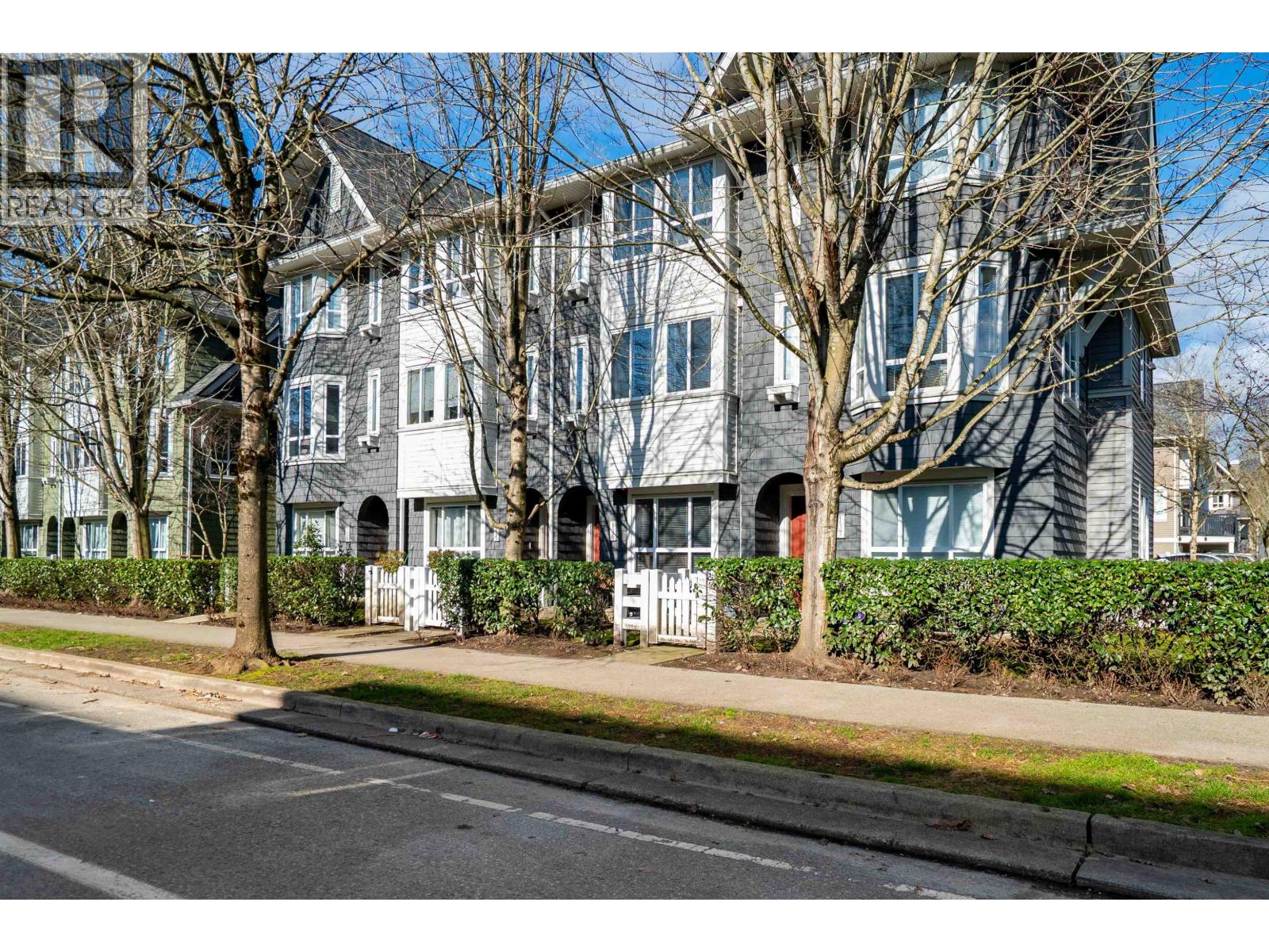 136 2418 AVON PLACE, Port Coquitlam